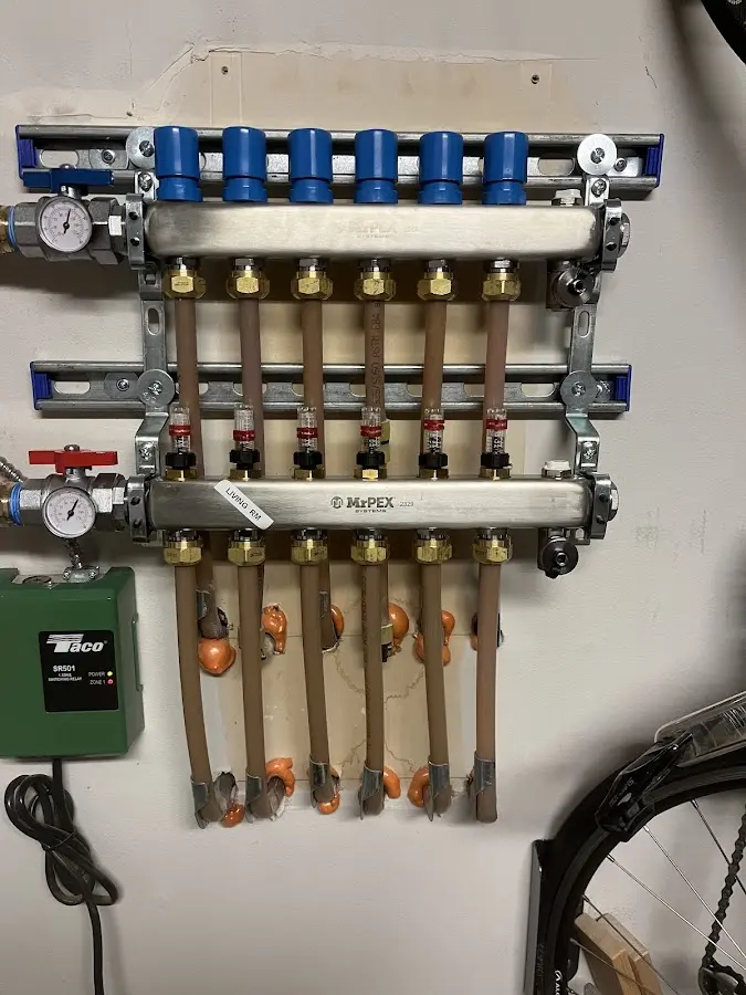 Plumber performing Leak Detection at a residential property in Lakeland Highlands